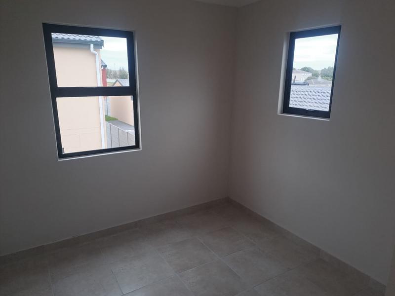 2 Bedroom Property for Sale in Sunset Glen Western Cape
